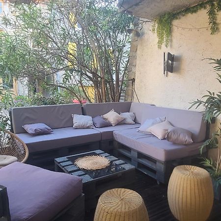 Auberge De L Helvie Chez Coco & Ricou Valvigneres Экстерьер фото