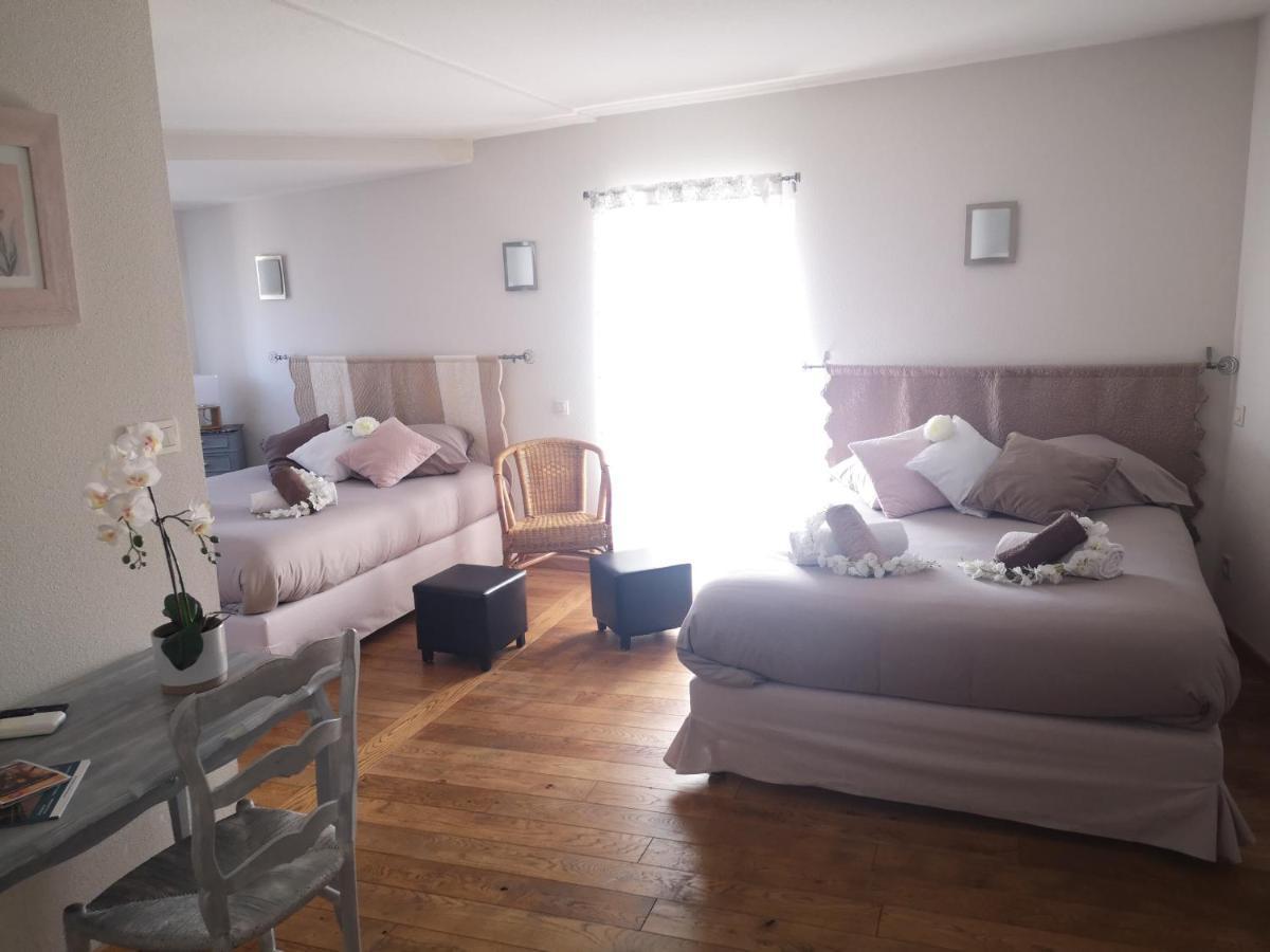 Auberge De L Helvie Chez Coco & Ricou Valvigneres Экстерьер фото