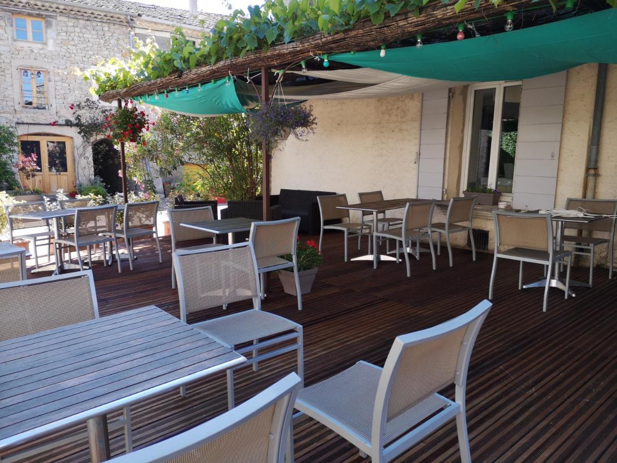 Auberge De L Helvie Chez Coco & Ricou Valvigneres Экстерьер фото